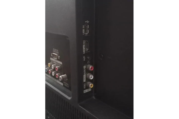 $2500 : Televisión LG 32 pulgadas image 5
