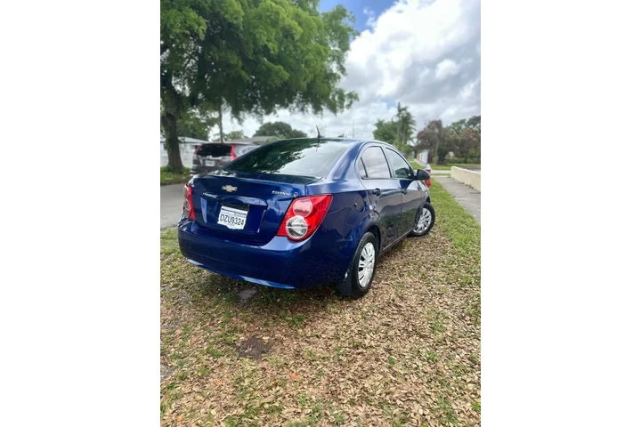 $2300 : Sonic 2015 🚘 image 4