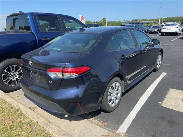 $18690 : PRE-OWNED 2022 TOYOTA COROLLA image 8