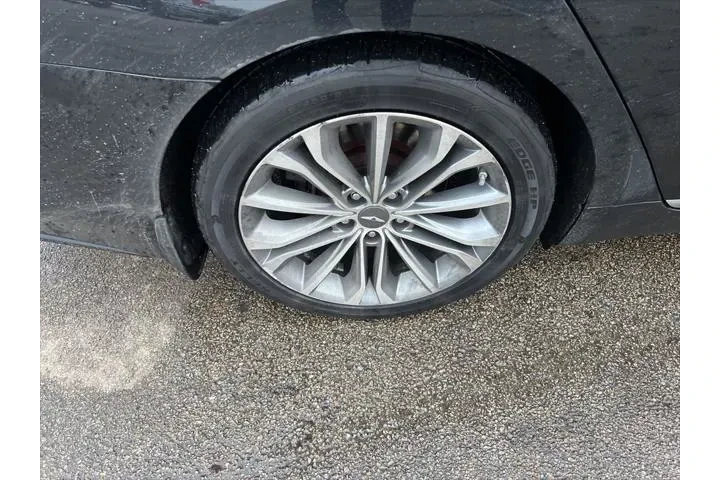 $13900 : Genesis G80 2017 3.8 4dr Sed image 10