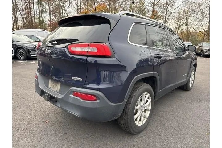 $13587 : Jeep Cherokee 2016 4x4 Latit image 5