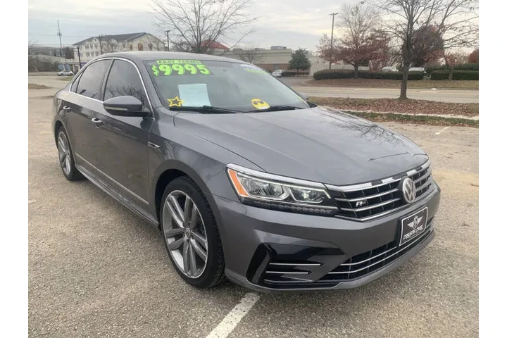 $9995 : 2017 Passat 1.8T R-Line image 8