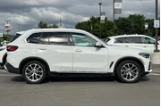 BMW X5 2023 AWD xDrive40i 4d thumbnail