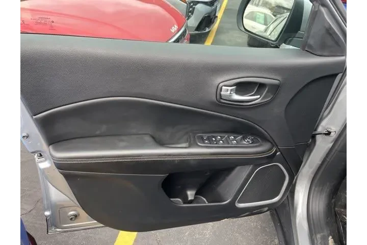 $19588 : Jeep Compass 2021 4x4 Latitu image 8