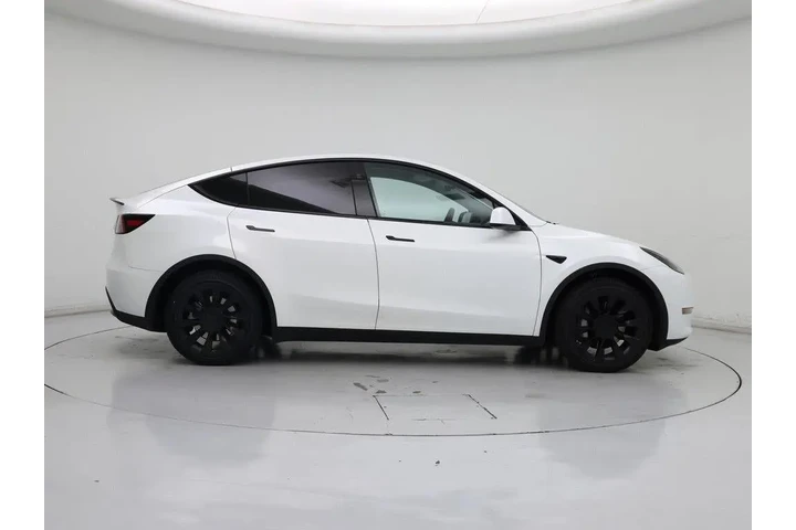 $31998 : Tesla Model Y 2023 AWD 4dr C image 7
