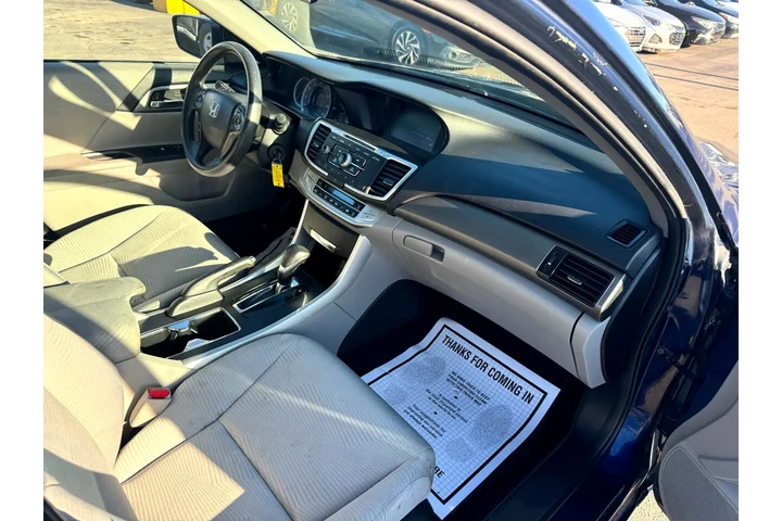 $8980 : 2015 Accord Sedan 4dr I4 CVT image 9