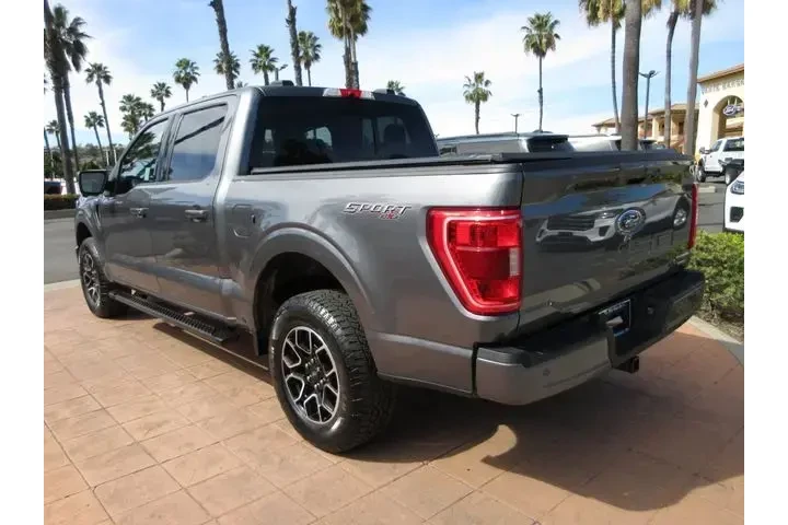 $39991 : Ford F-150 2023 4x4 XLT 4dr image 2