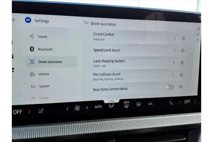 $39988 : Ford Explorer 2025 AWD ST-Li image 8