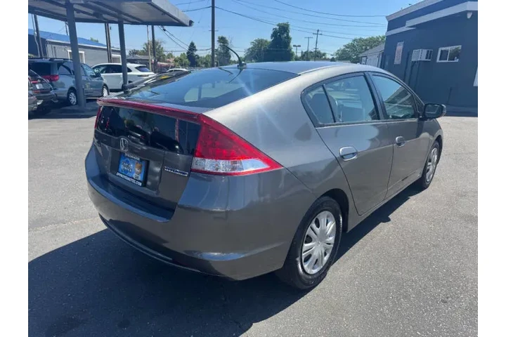 $7998 : 2011 Insight image 6
