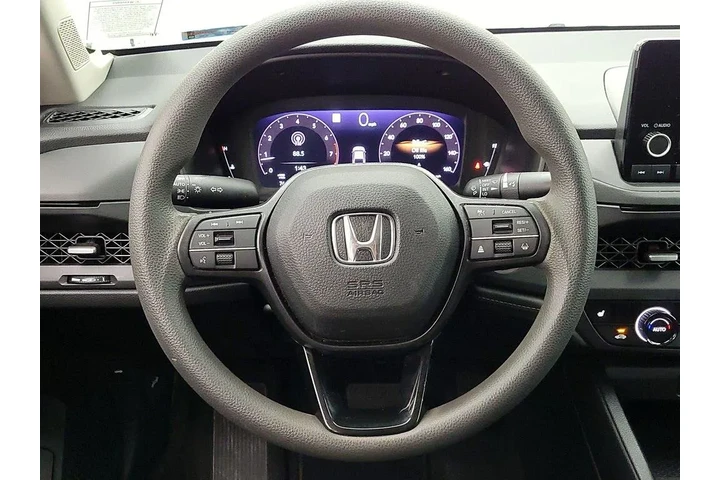 $25998 : Honda Accord 2023 EX 4dr Sed image 10