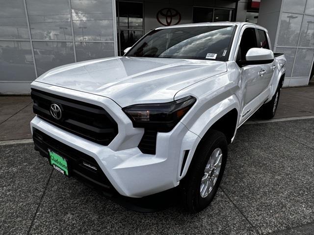 $39589 : 2024 Tacoma SR5 image 2