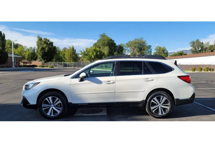 $18900 : 2019 Outback 2.5i Limited image 6