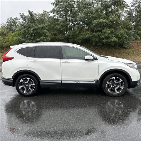 $21163 : PRE-OWNED 2017 HONDA CR-V TOU image 6