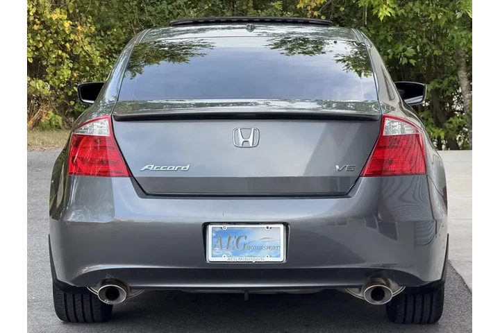 $3500 : 2008 Honda Accord Coupe V6 image 10