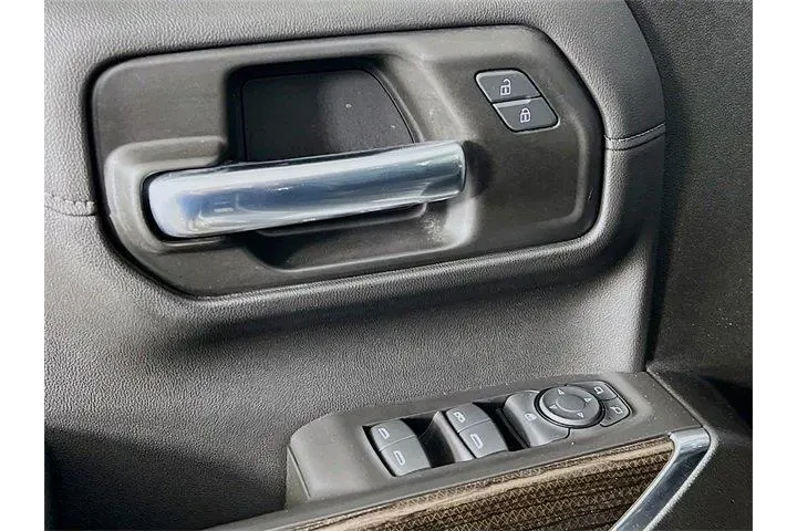 $33975 : Chevrolet Silverado 1500 202 image 9