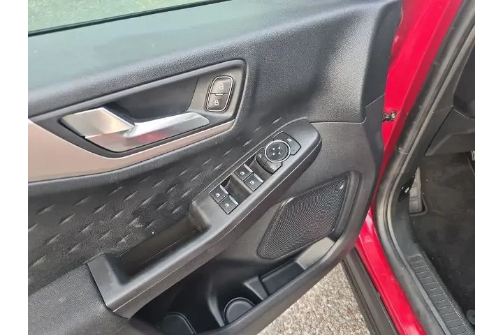 $14988 : Ford Escape 2020 SE 4dr SUV image 10