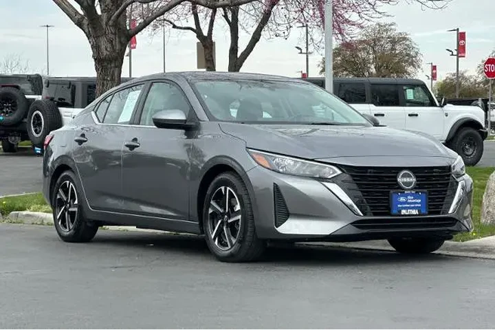 $19995 : Nissan Sentra 2024 SV 4dr Se image 9