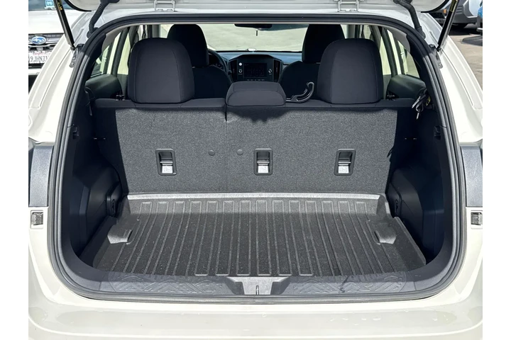 $22998 : Subaru Impreza 2025 AWD Base image 9