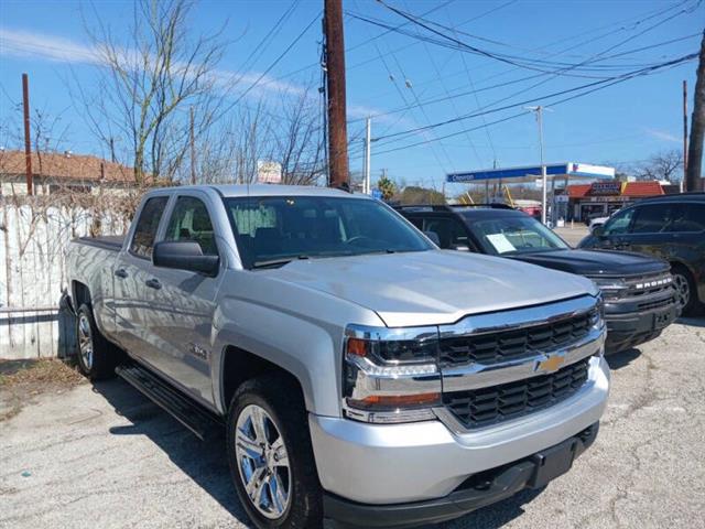 $18800 : 2018 Silverado 1500 Custom image 2