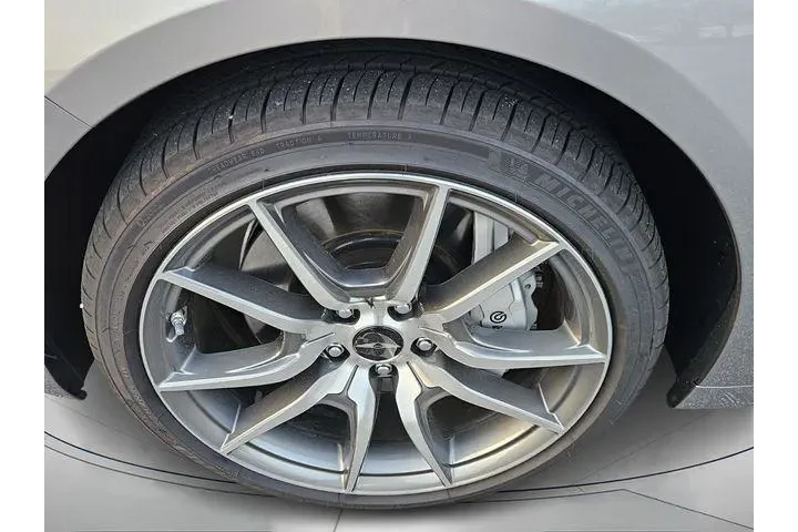 $39594 : Genesis G70 2026 2.5T Standa image 9