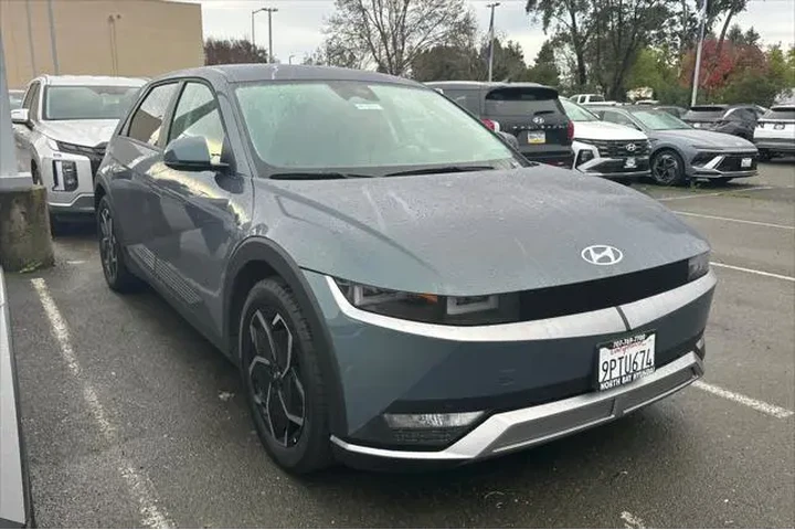 $24990 : Hyundai IONIQ 5 2024 SEL 4dr image 1