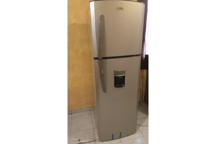 $3500 : Refrigerador De Uso En Venta image 9