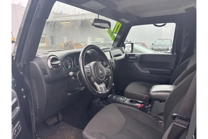 $18999 : Jeep Wrangler 2017 4x4 Big B image 7