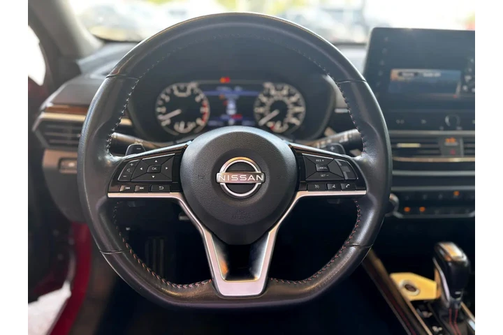 2023 Altima 2.5 SR AWD image 10