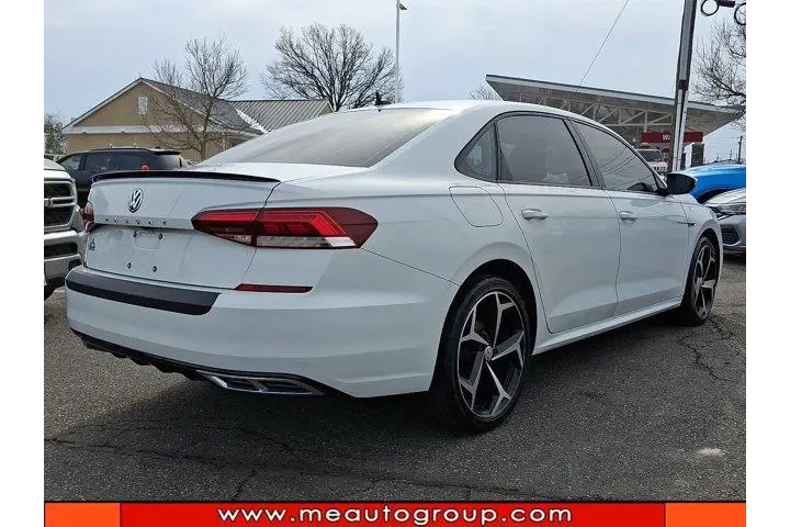 $16387 : Volkswagen Passat 2020 R-Lin image 5
