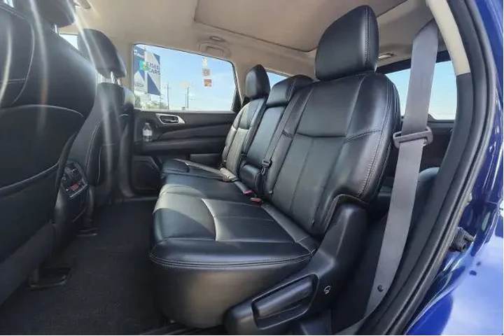 $8998 : Nissan Pathfinder 2017 S 4dr image 8