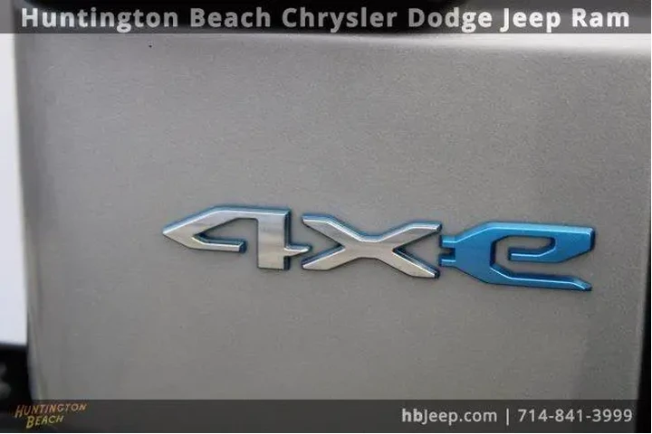 $26400 : Jeep Wrangler Unlimited 2021 image 6