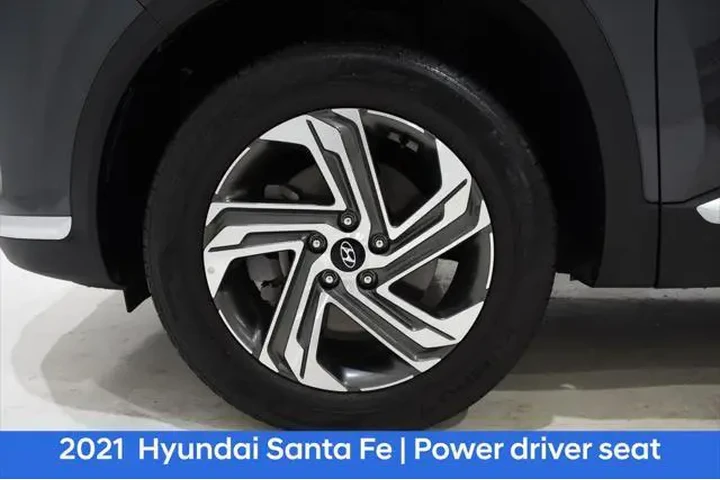 $22999 : Hyundai SANTA FE 2021 AWD SE image 6