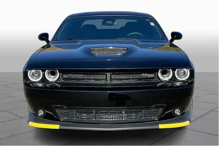 $37350 : Dodge Challenger 2023 R/T 2d image 3