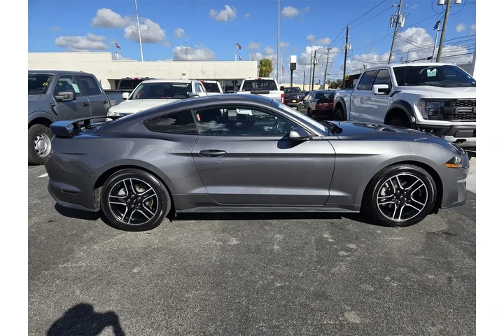 $24491 : Ford Mustang 2021 EcoBoost 2 image 4