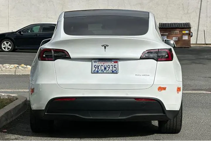 $28080 : Tesla Model Y 2020 AWD Long image 8