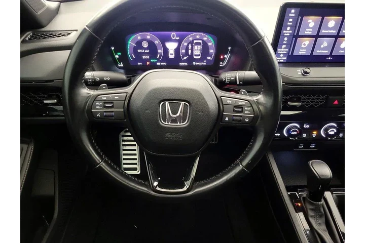 $27998 : Honda Accord Hybrid 2024 Spo image 10