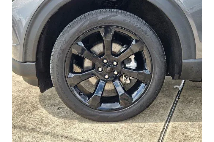 $35400 : Ford Explorer 2023 AWD ST-Li image 7