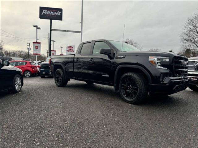 $25990 : 2019 GMC Sierra 1500 image 1