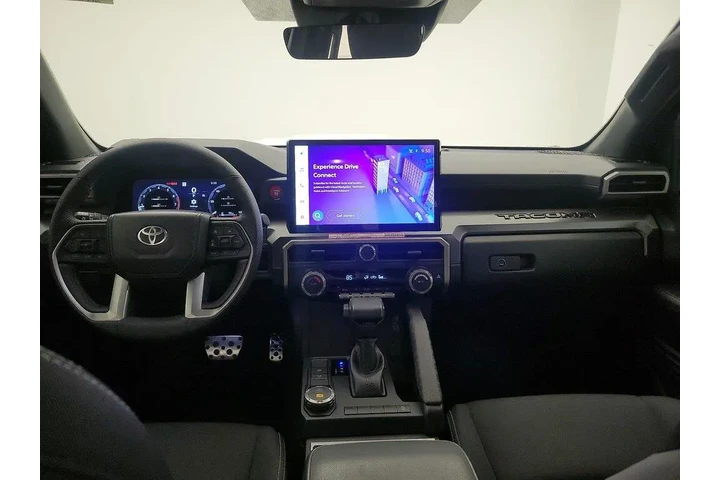 $39998 : Toyota Tacoma 2025 4x2 TRD S image 9