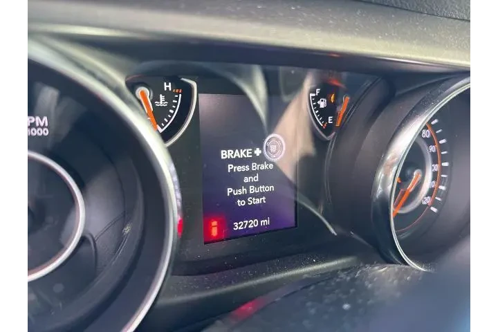 $28034 : Jeep Wrangler 2023 4x4 Sport image 7