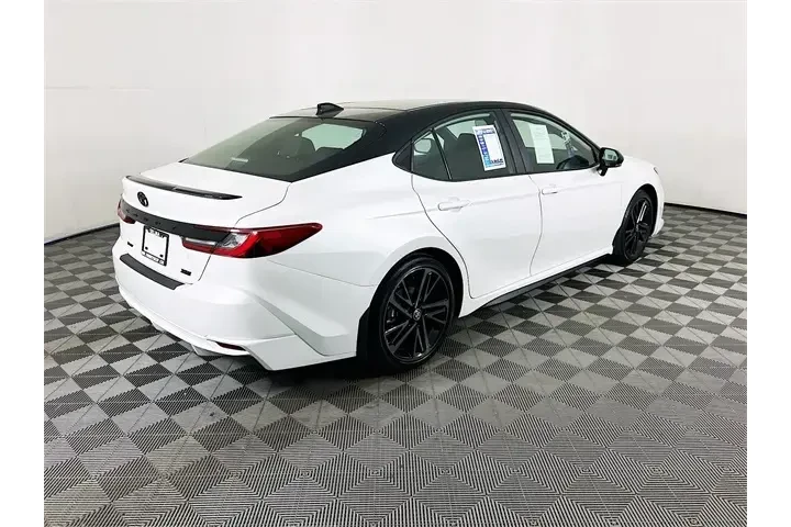 $35900 : Toyota Camry 2025 SE 4dr Sed image 7