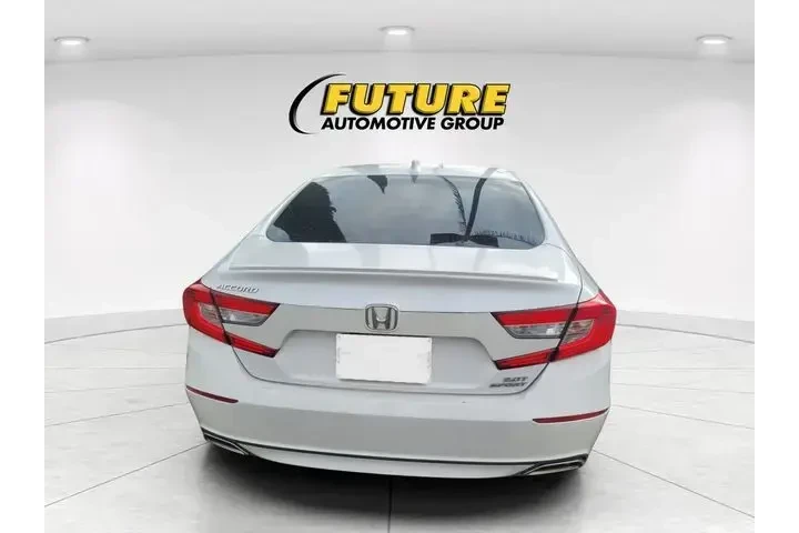 $19070 : Honda Accord 2019 Sport 4dr image 4