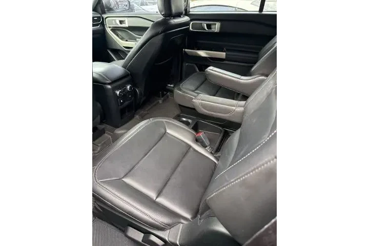 $18962 : Ford Explorer 2020 XLT 4dr S image 5