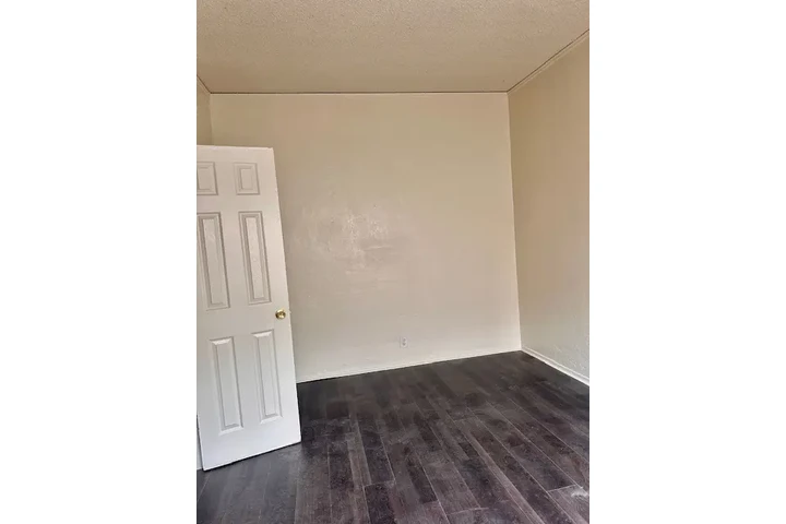 $1850 : OPEN HOUSE - 26 Y 27 DE JULIO image 9