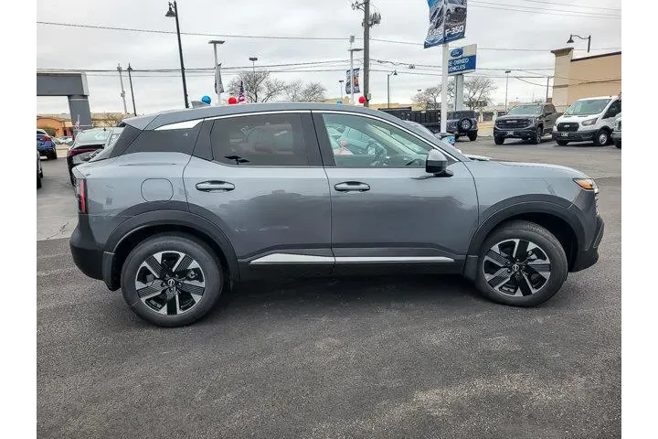 $27879 : Nissan Kicks 2025 AWD SV 4dr image 9