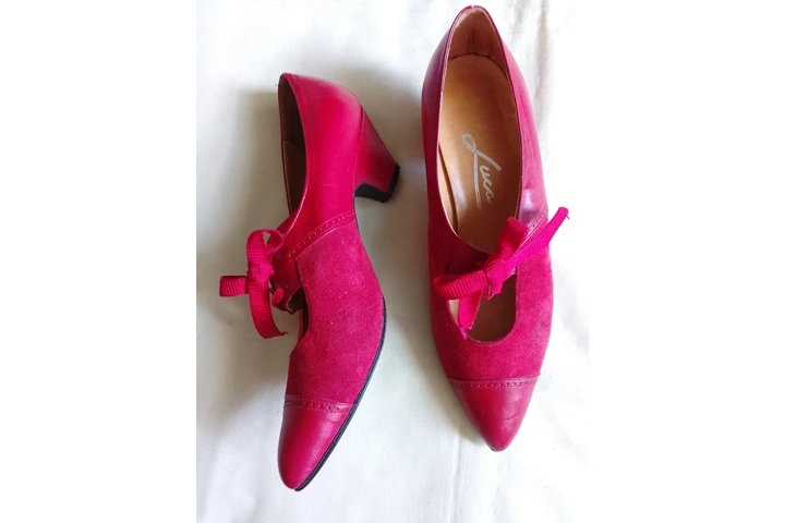 $15 : Zapatos Lucas talla 40 Nuevos image 2
