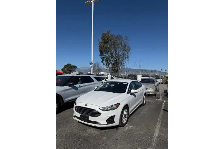 $20800 : Ford Fusion 2019 SE 4dr Seda image 1