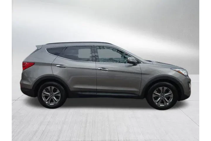 $11500 : Hyundai SANTA FE Sport 2015 image 2