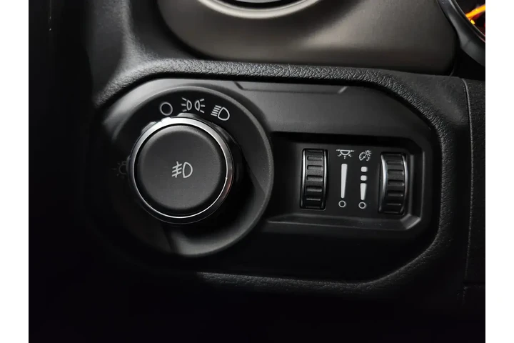 $23494 : Jeep Wrangler Unlimited 2020 image 10