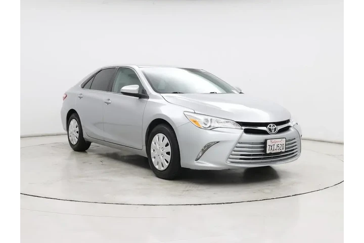$17998 : Toyota Camry 2017 LE 4dr Sed image 1